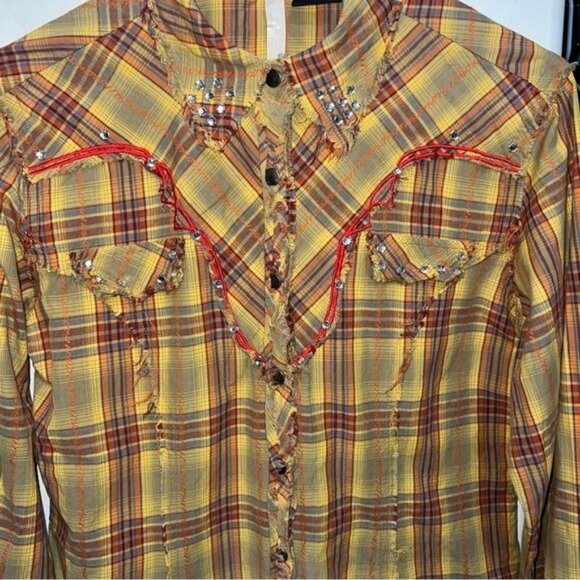 Western Cowgirl Womens Long Sleeve Plaid Shirt Size M Yellow/Red Embellished - Picture 4 of 12